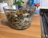 Une image de l'étape 15 de Timbale de pennes aux saucisses blanches,champignons,stilton et gorgonzola.