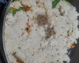 इन्स्टंट व्हेज पुलाव (instant veg pulav recipe in marathi) रेसिपी स्टेप 3 फोटो 