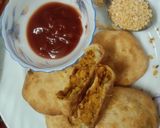 A picture of step 4 of Kachori.