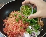 A picture of step 6 of Tandoori Mince Roll.