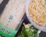 Foto langkah ke 1 dari resep Paengibeoseot Bokkeum (팽이버섯 볶음) Tumis Jamur Enoki Korea.