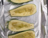 Foto del paso 2 de la receta: Zapallitos rellenos vegetarianos