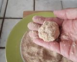 Foto del passaggio 18 della ricetta Polpette di melanzane, feta e menta su crema di ceci alle noci
