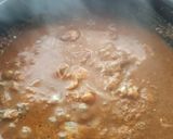 A picture of step 5 of Crispy Dosa with broken egg curry.