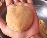 A picture of step 2 of Kathiyawadi mix flour bhakhri.