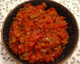 Foto del paso 4 de la receta: Pisto de tomate y pimiento con huevo cocido