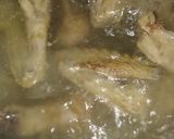 Foto langkah ke 1 dari resep Sop Ayam Kampung.