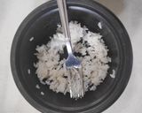 Foto langkah ke 2 dari resep Spinach Rice Omelette.
