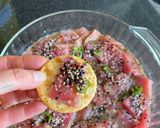 Foto del paso 2 de la receta: Sashimi de atún estilo los arcos