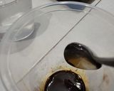 Foto langkah ke 1 dari resep Strawberry banana coffee.