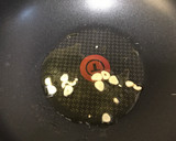 Foto del paso 2 de la receta: Macarrones con kumato, champiñones y jamón
