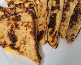 Foto langkah ke 7 dari resep Sweet French Toast.