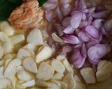 Foto langkah ke 3 dari resep Oseng Kikil Kecap Cabe Ijo Pedas.