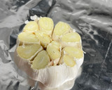 Foto del paso 1 de la receta: Pan de ajo 🧄