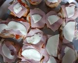 Foto del paso 2 de la receta: Tostadas hechas pizza