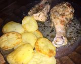 Foto del paso 4 de la receta: 👩🏼‍🍳Pollo al ajo con papas al horno 😊