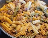 Foto del paso 7 de la receta Pasta tricolor gratinada