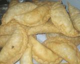 गुजिया (Gujiya recipe in Hindi) रेसिपी चरण 4 फोटो
