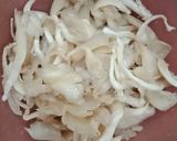 Foto langkah ke 2 dari resep Jamur Crispy Kriuk.