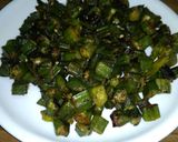 A picture of step 6 of Bhindi fry.