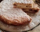 Foto del passaggio 5 della ricetta Sbriciolata di ricotta e gocce di cioccolato