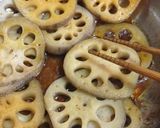 A picture of step 4 of Spicy Lotus Root Kimpira Stir-fry.
