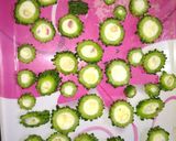 A picture of step 2 of Karela ka aachar.