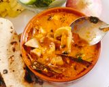 A picture of step 1 of Mushroom masala curry 🍛.