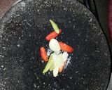 Foto langkah ke 1 dari resep Sambal korek kw.