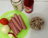 Foto langkah ke 1 dari resep Udang Sosis Saos Tomat.