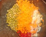 Foto del paso 1 de la receta: Croquetas de arroz, harina integral, arvejas y verduritas