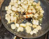 Foto langkah ke 5 dari resep Honey Garlic Chicken.