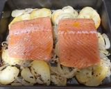 Foto del paso 2 de la receta: Salmón al horno con bechamel de roquefort