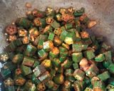 मसाला भिंडी (masala bhindi recipe in Hindi) रेसिपी चरण 3 फोटो