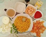 Foto del paso 4 de la receta Macarrones con salmón ahumado y langostinos