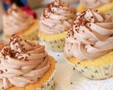 Une image de l'étape 7 de Cupcakes au Kinder.