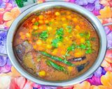 A picture of step 5 of Halwai-Style Chole (Indian Chickpea Curry).