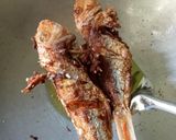 Foto langkah ke 5 dari resep Ikan goreng kremes.