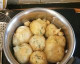 A picture of step 6 of Dahi Bhalle.