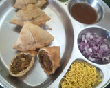 દાબેલી સમોસા (Dabeli Samosa Recipe In Gujarati) રેસીપી સ્ટેપ7ફોટો