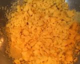 A picture of step 3 of Moong Dal Halwa.