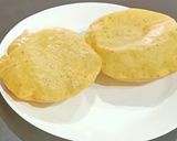 अजवाइन वाली पूरी (ajwain wali poori recipe in Hindi) रेसिपी चरण 8 फोटो