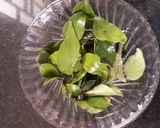 A picture of step 4 of Beetle leaves Rasam.