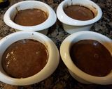 Foto del paso 5 de la receta: Flan de cacao y café con nata
