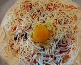 Pas rețetă Pizza cu legume și margini pline cu mozarella 4 fotografie