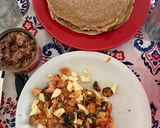 Foto del paso 5 de la receta: Wrap/taco de harina integral relleno de atún, zanahoria, tomate y huevo