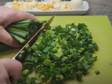 Empanada de cebolleta o cebolla de verdeo con huevo duro