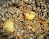 A picture of step 3 of Yellow bean with brown chapati.