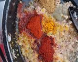A picture of step 2 of Egg Lababdar.