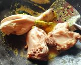 Foto langkah ke 2 dari resep Opor Ayam Telur Kuah Kuning.